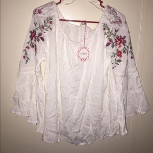 White Flower Umgee Shirt!